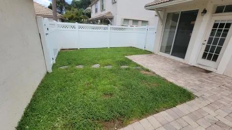 8033 Murano Circle Palm Beach Gardens FL 33418
