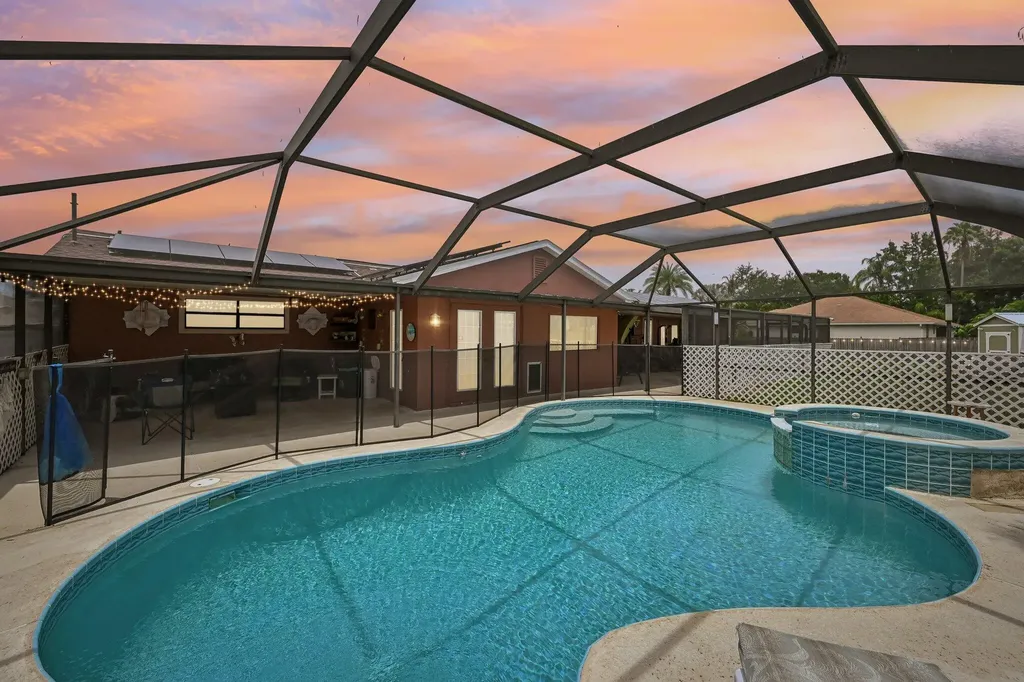 2457 SW Mercer Street Port St Lucie FL 34984
