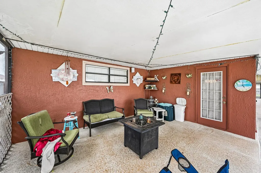 2457 SW Mercer Street Port St Lucie FL 34984