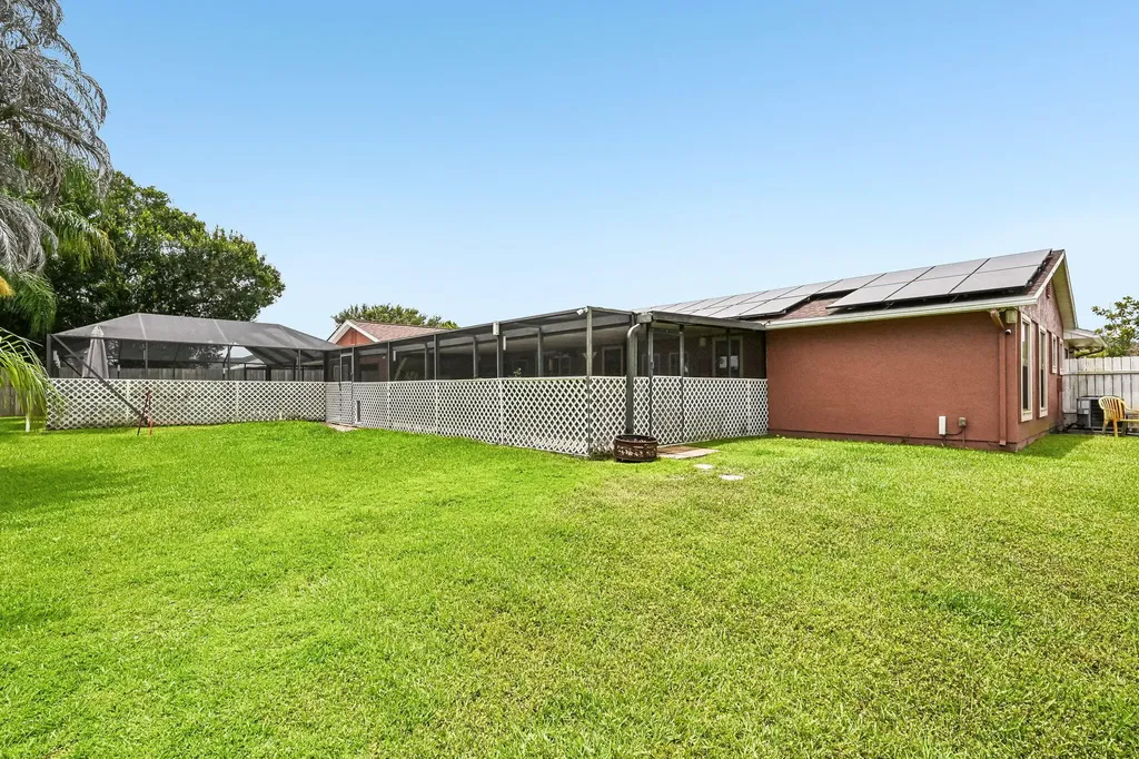 2457 SW Mercer Street Port St Lucie FL 34984
