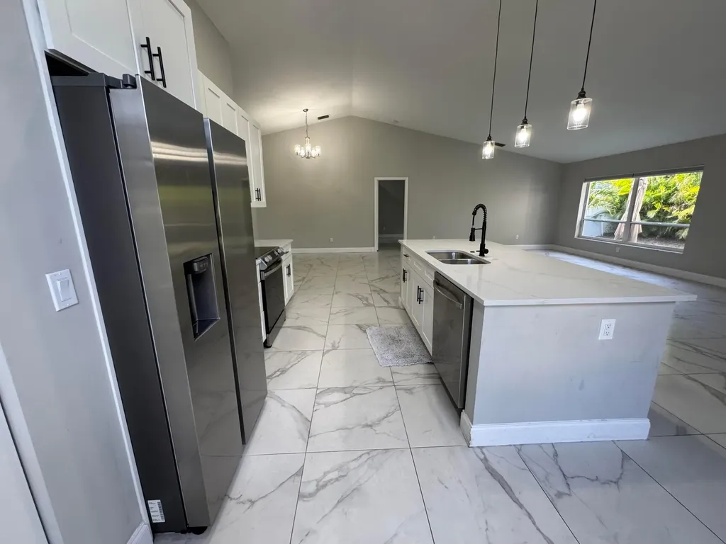 18750 Caspian Circle Boca Raton FL 33496