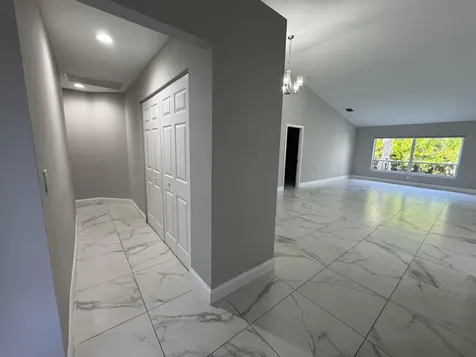 18750 Caspian Circle Boca Raton FL 33496