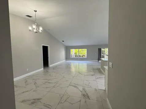 18750 Caspian Circle Boca Raton FL 33496