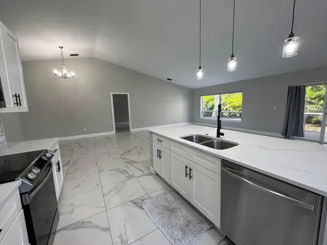 18750 Caspian Circle Boca Raton FL 33496