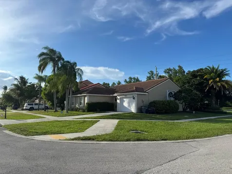 18750 Caspian Circle Boca Raton FL 33496