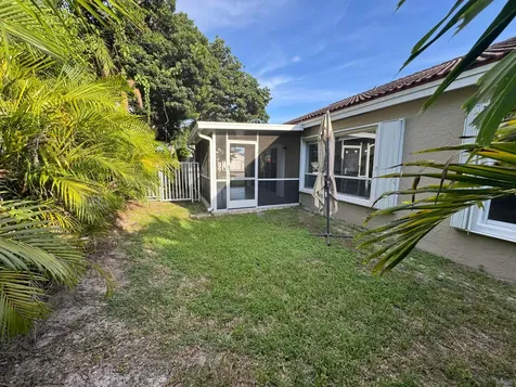 18750 Caspian Circle Boca Raton FL 33496