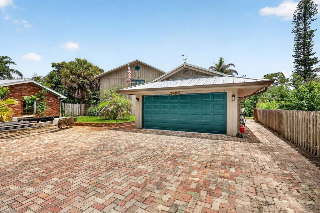 2483 SW Murphy Road Palm City FL 34990