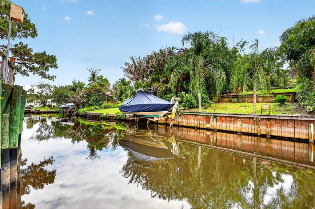 2483 SW Murphy Road Palm City FL 34990