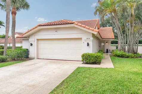 2614 Mohawk Circle West Palm Beach FL 33409