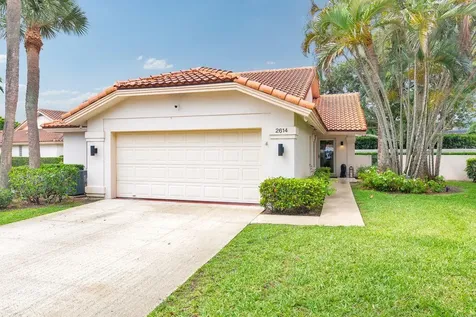 2614 Mohawk Circle West Palm Beach FL 33409