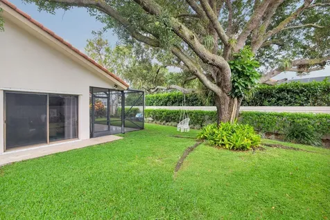 2614 Mohawk Circle West Palm Beach FL 33409