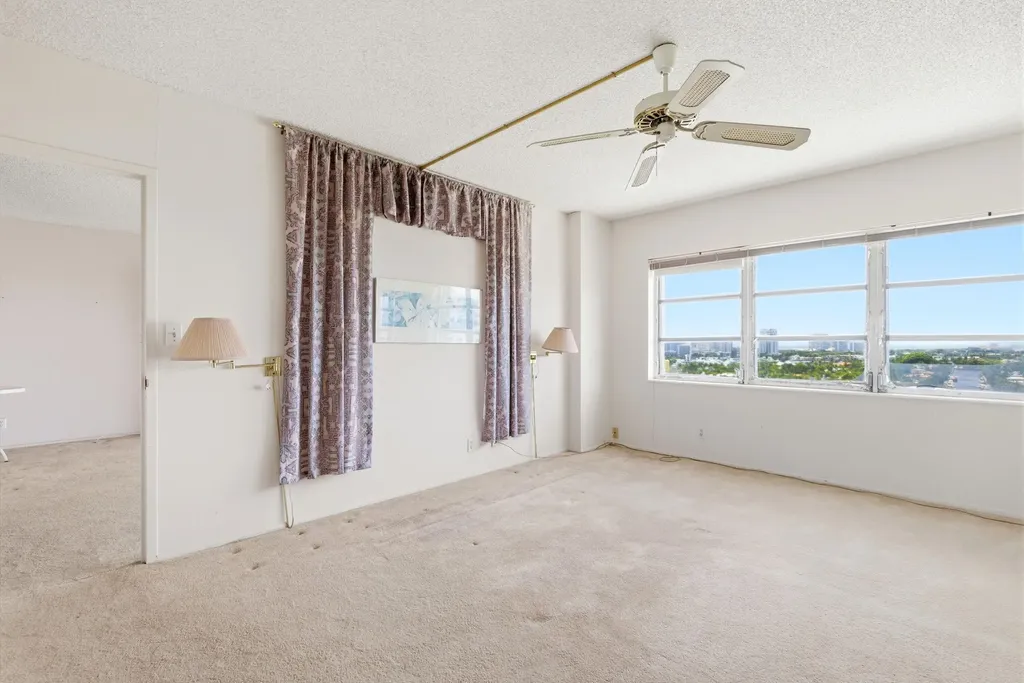2500 E Las Olas Boulevard Fort Lauderdale FL 33301