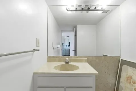 2500 E Las Olas Boulevard Fort Lauderdale FL 33301