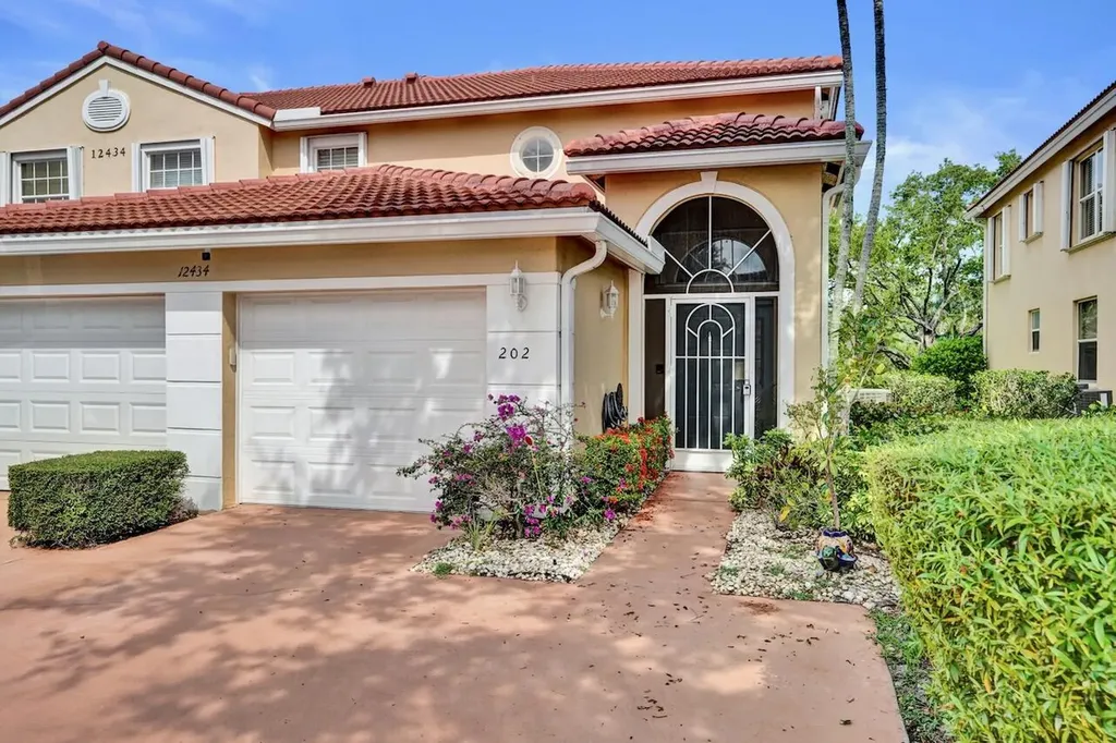 12434 Crystal Pointe Drive Boynton Beach FL 33437