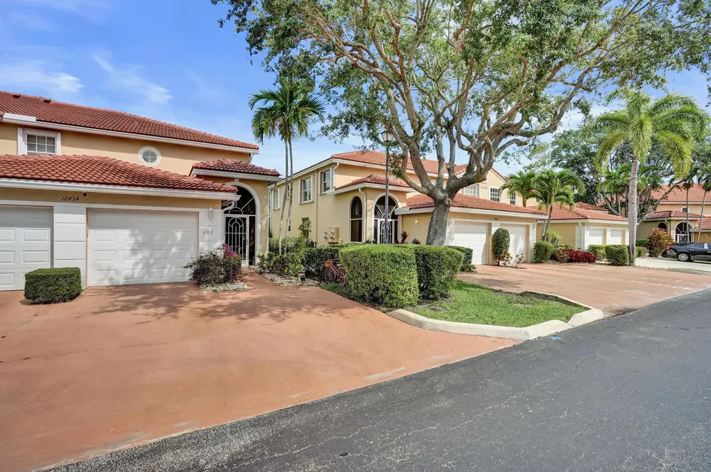 12434 Crystal Pointe Drive Boynton Beach FL 33437