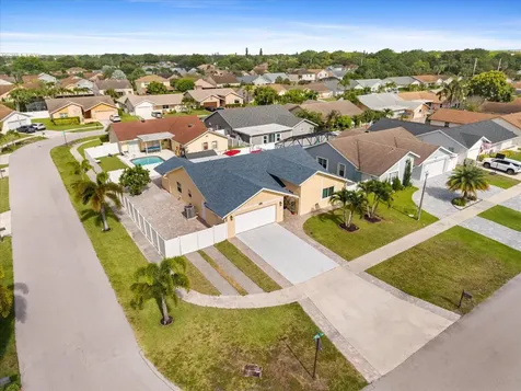 23040 SW 54th Avenue Boca Raton FL 33433
