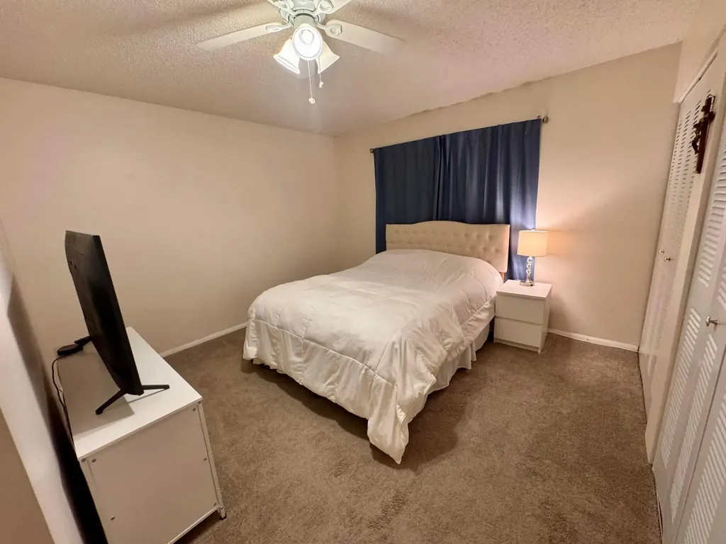 1252 W Club Drive Drive W Delray Beach FL 33445