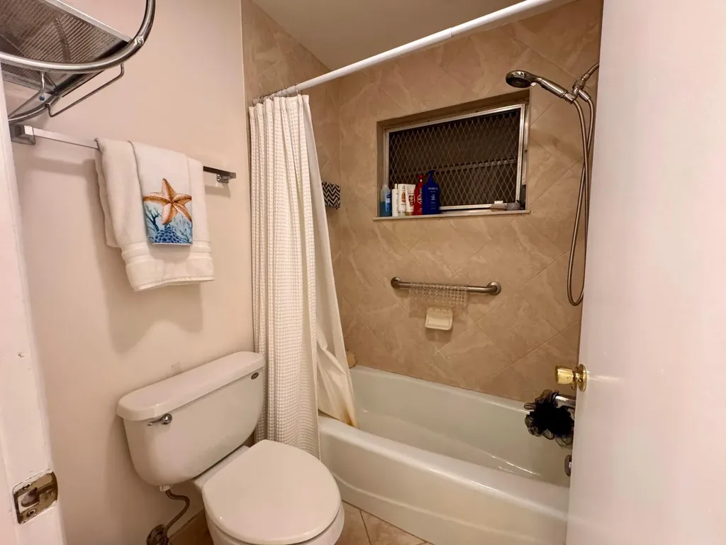 1252 Club Drive W Delray Beach FL 33445