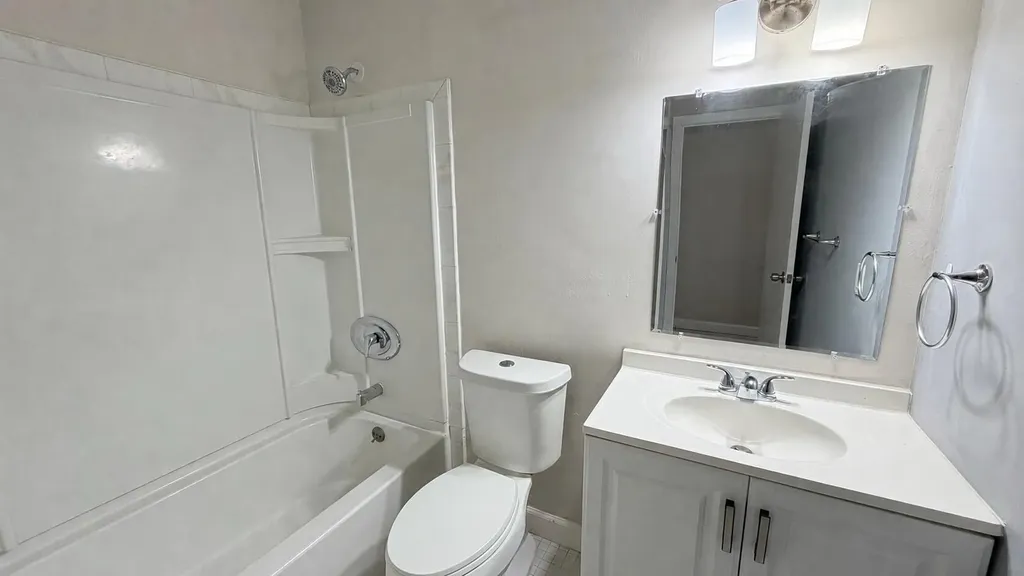 8576 NW 32nd Street Coral Springs FL 33065