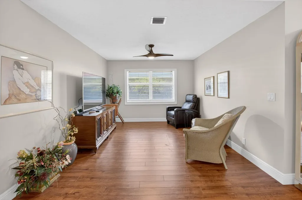 5582 Royal Lake Circle Boynton Beach FL 33437