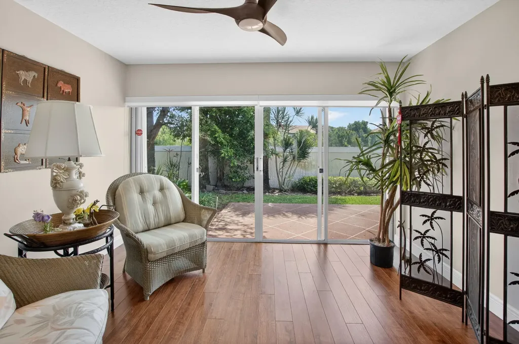 5582 Royal Lake Circle Boynton Beach FL 33437