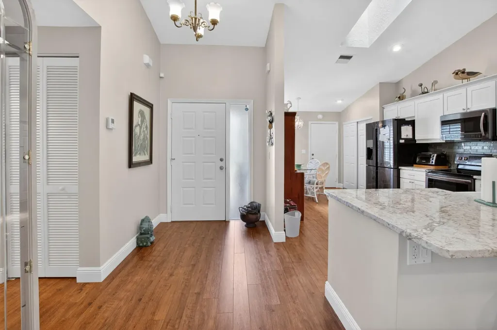 5582 Royal Lake Circle Boynton Beach FL 33437
