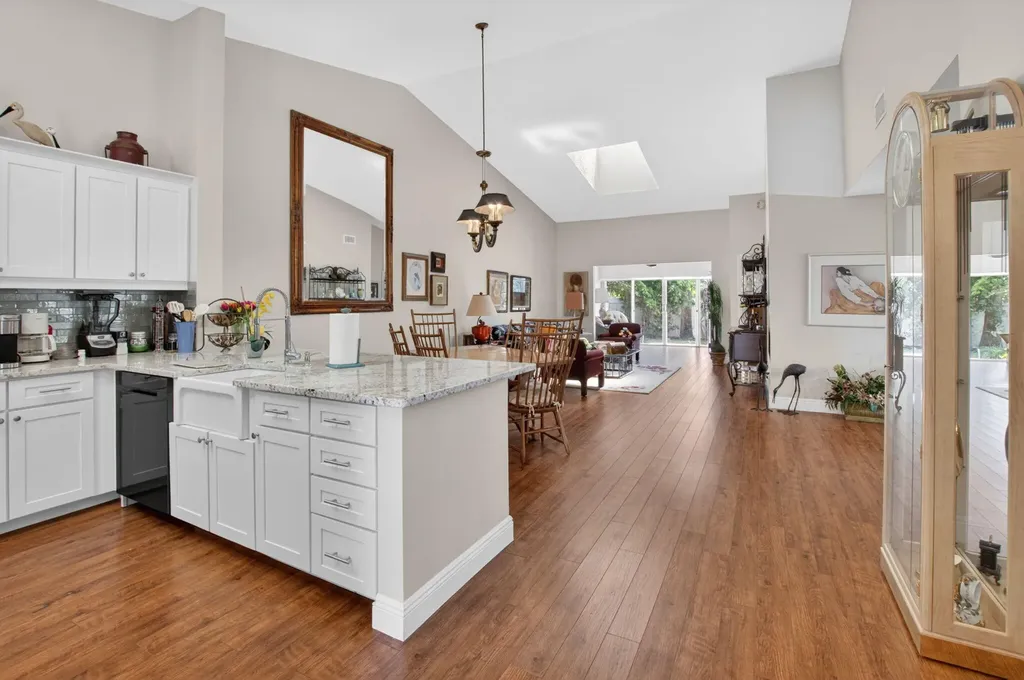 5582 Royal Lake Circle Boynton Beach FL 33437
