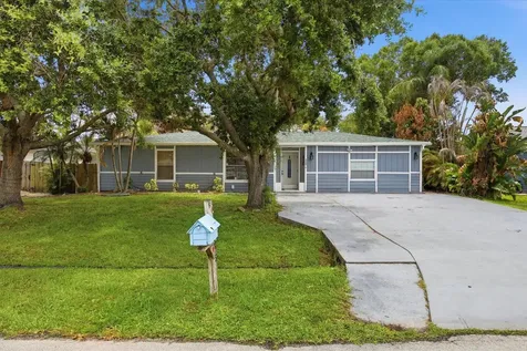 325 NW Dearman Street Port St Lucie FL 34983
