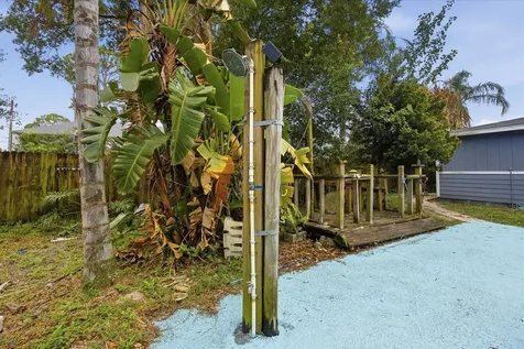 325 NW Dearman Street Port St Lucie FL 34983