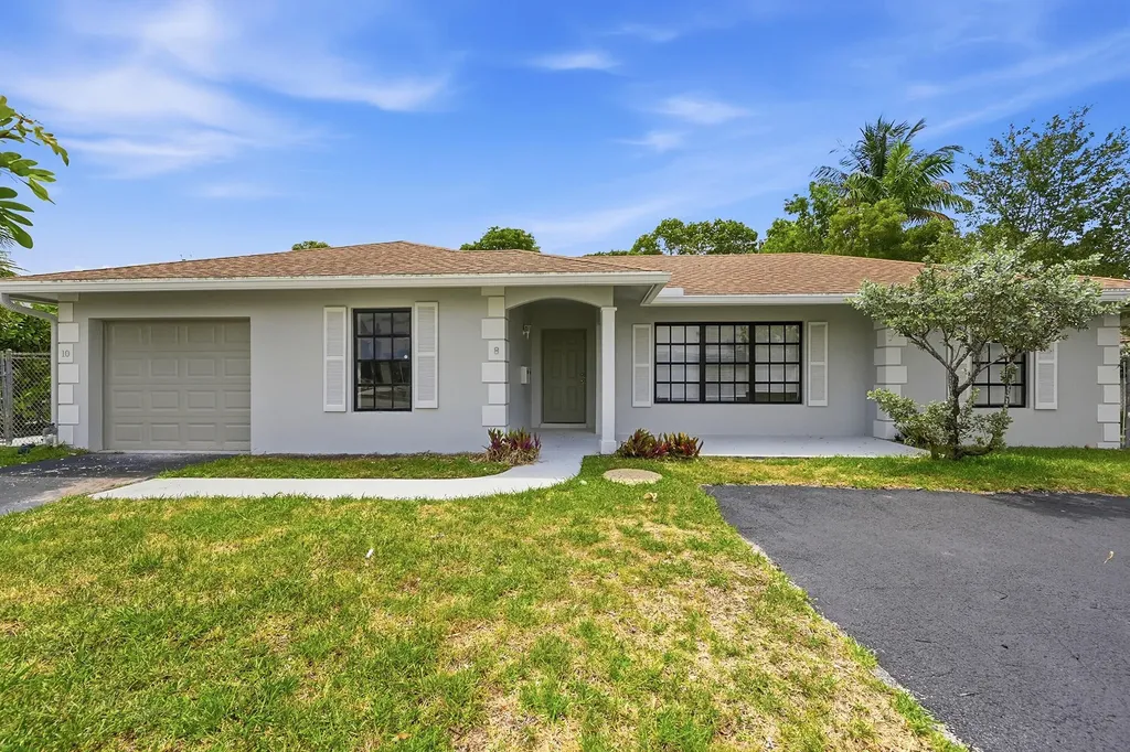8 NE 9th Avenue Deerfield Beach FL 33441