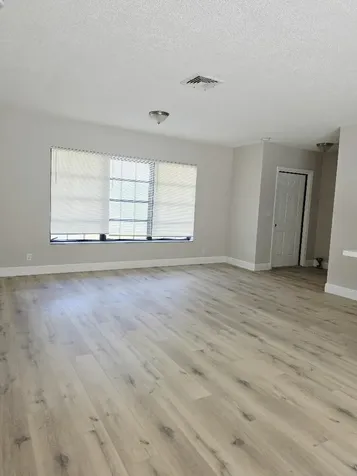 8 NE 9th Avenue Deerfield Beach FL 33441