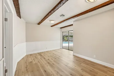 8 NE 9th Avenue Deerfield Beach FL 33441