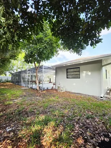 8 NE 9th Avenue Deerfield Beach FL 33441