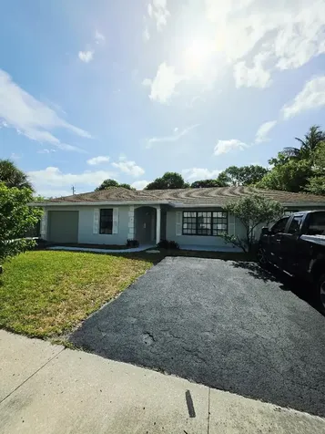 8 NE 9th Avenue Deerfield Beach FL 33441