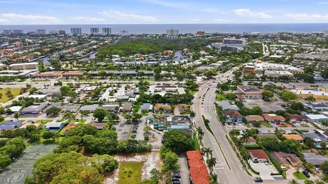 8 NE 9th Avenue Deerfield Beach FL 33441