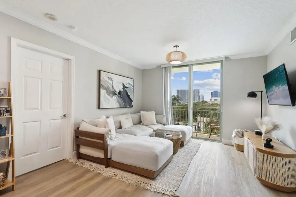 610 Clematis Street West Palm Beach FL 33401