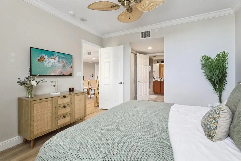610 Clematis Street West Palm Beach FL 33401