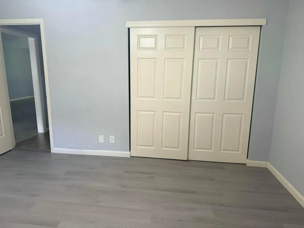 4075 N Palm Forest Drive Drive N Delray Beach FL 33445