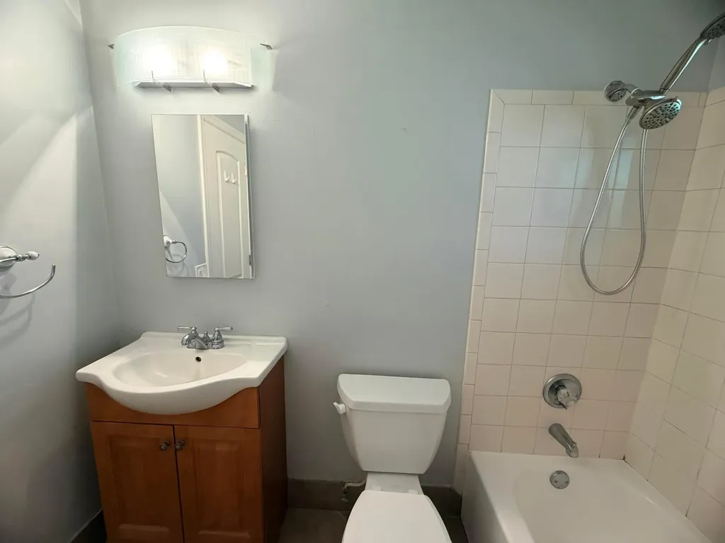 4075 N Palm Forest Drive Drive N Delray Beach FL 33445