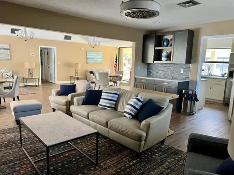 4075 N Palm Forest Drive Drive N Delray Beach FL 33445