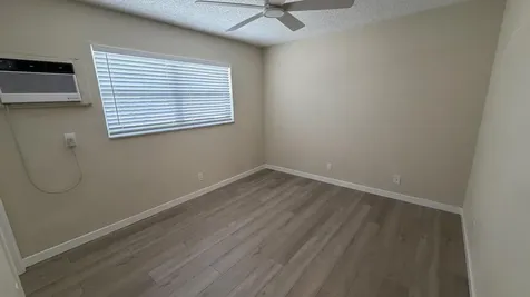 5168 NE 6th Avenue Oakland Park FL 33334