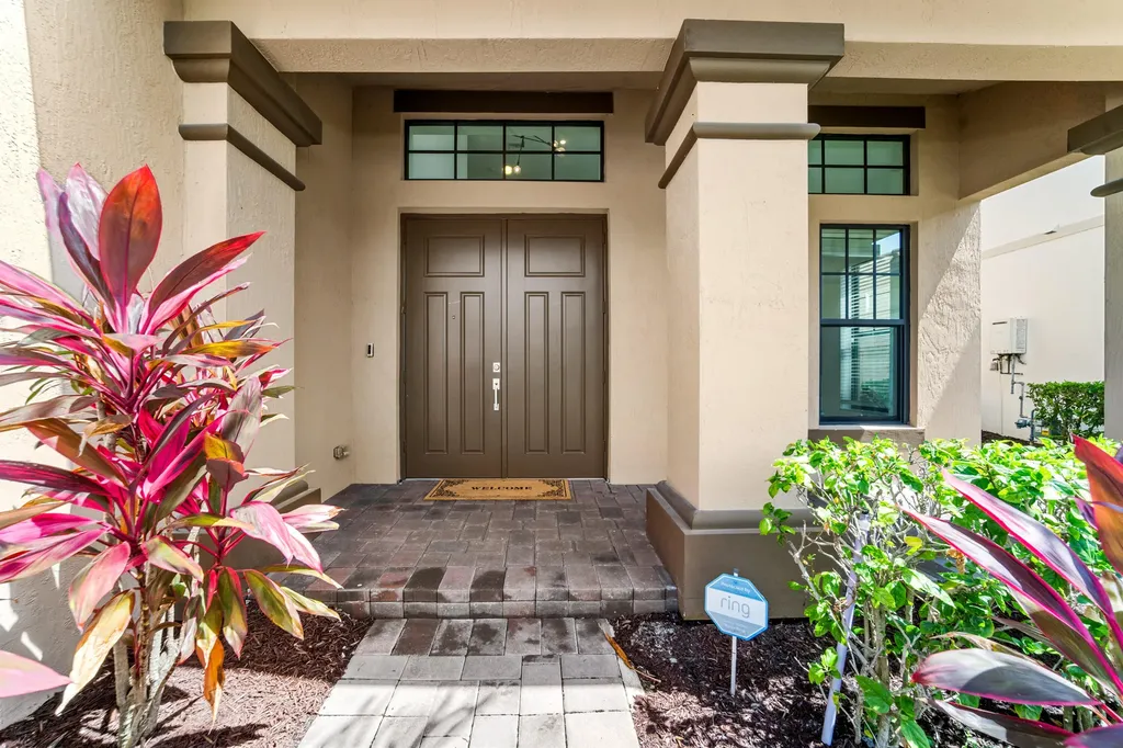 12195 Lake Trail Lane Parkland FL 33076