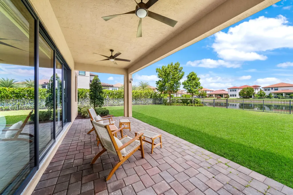 12195 Lake Trail Lane Parkland FL 33076