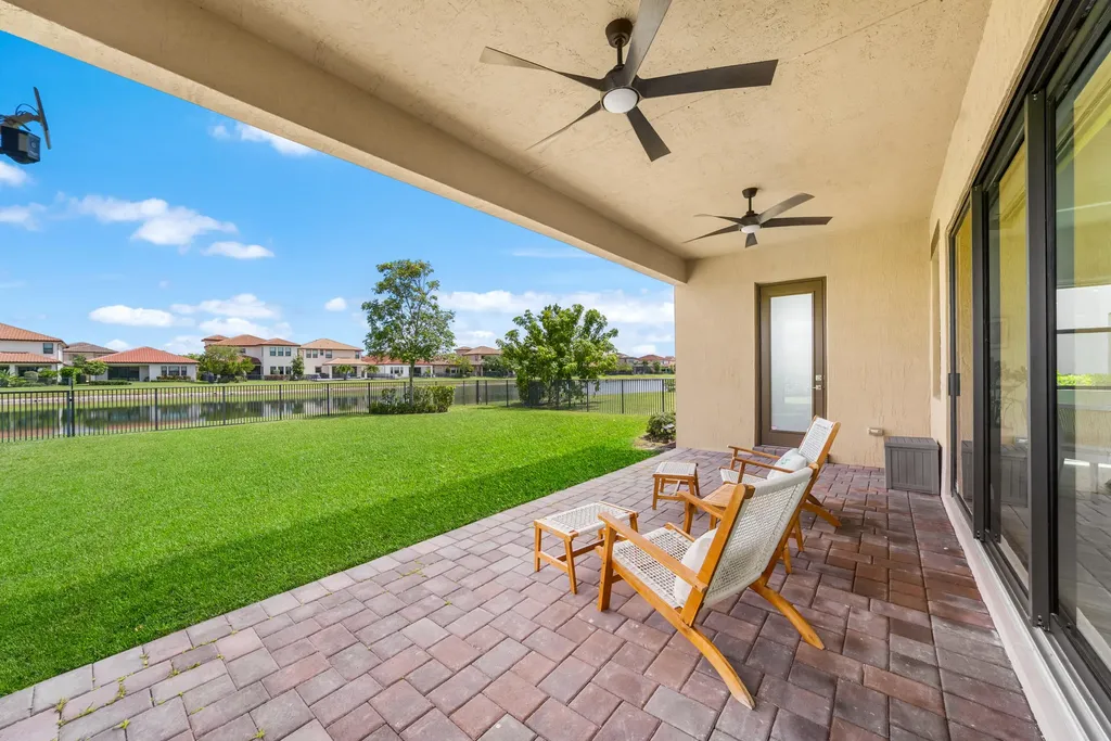 12195 Lake Trail Lane Parkland FL 33076