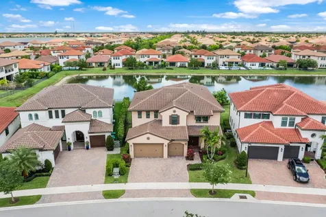 12195 Lake Trail Lane Parkland FL 33076