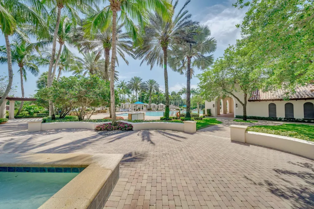 17593 Middle Lake Drive Boca Raton FL 33496