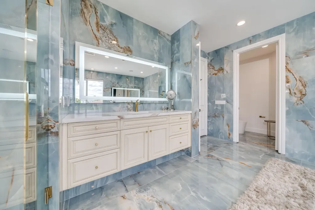 17593 Middle Lake Drive Boca Raton FL 33496