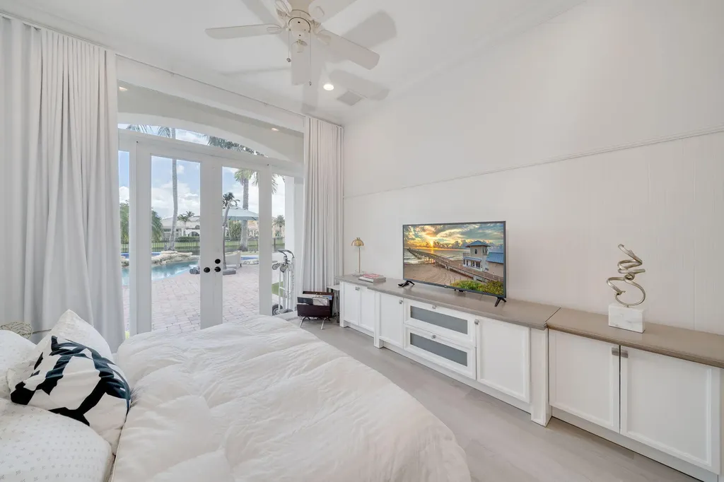 17593 Middle Lake Drive Boca Raton FL 33496