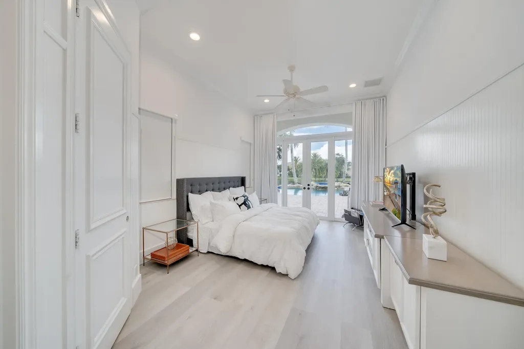 17593 Middle Lake Drive Boca Raton FL 33496