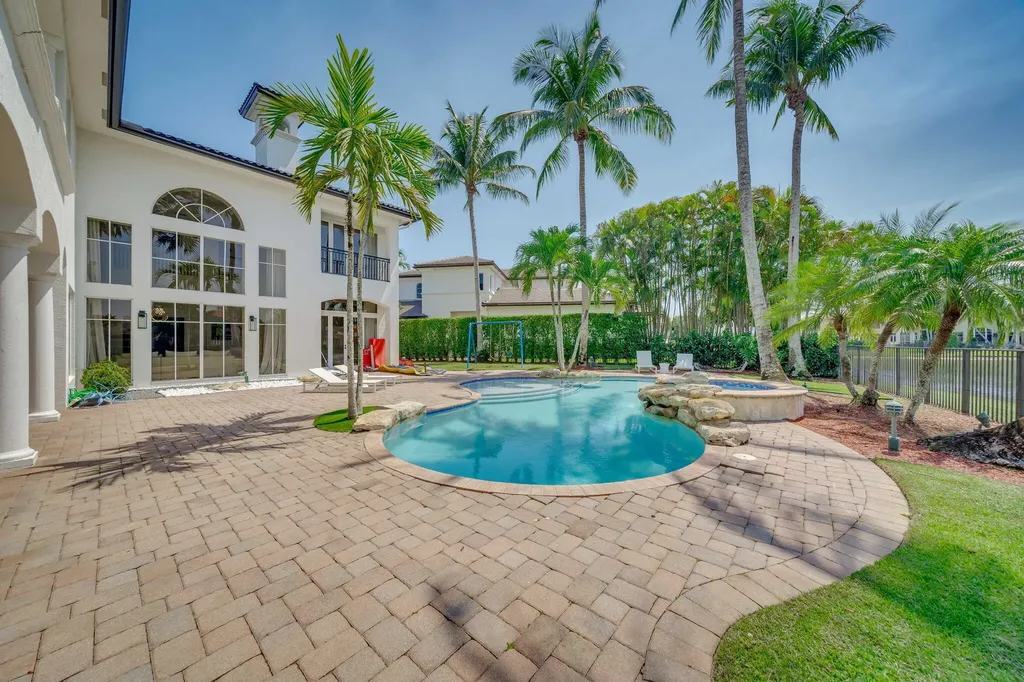 17593 Middle Lake Drive Boca Raton FL 33496